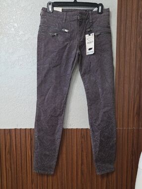 Zara Skinny Fit Grey Patterned Jeans with Zipper Pockets – Size 2 (New)